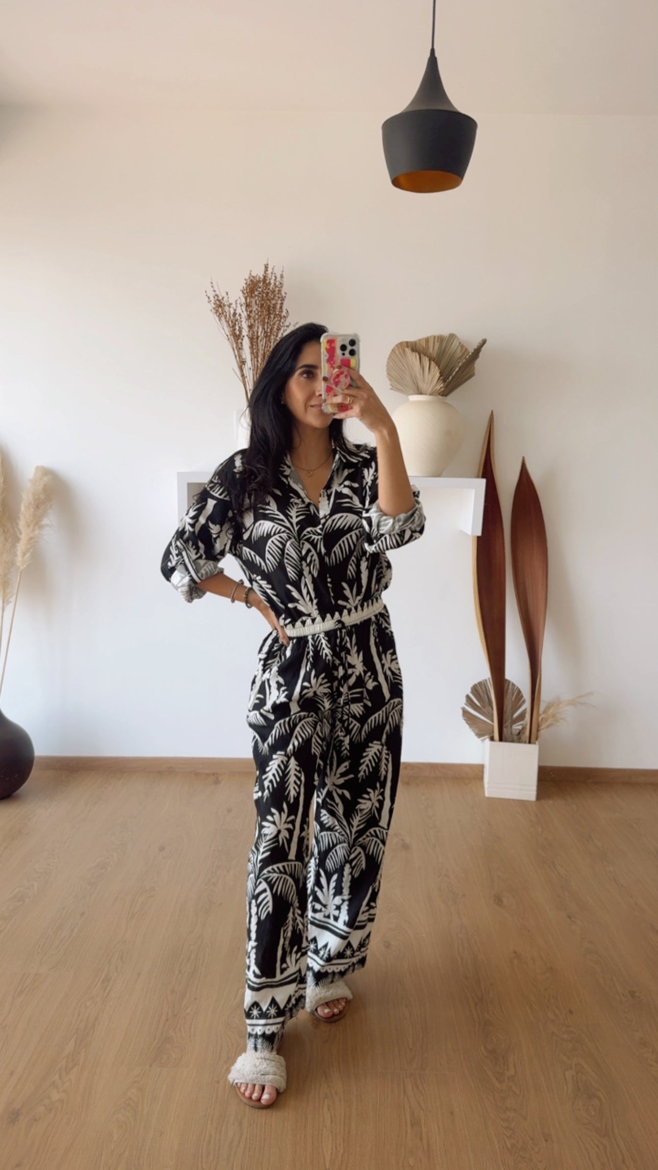 Set Agustina