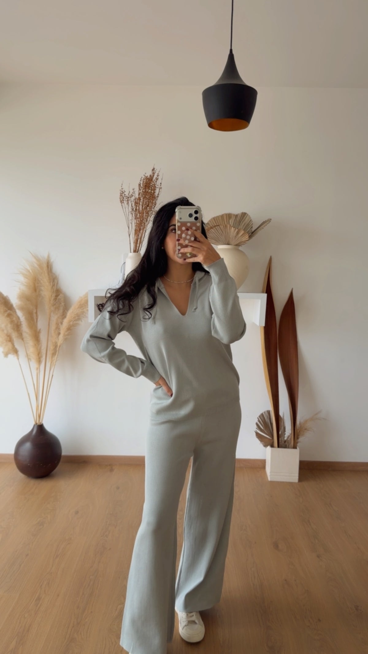 Set Roberta