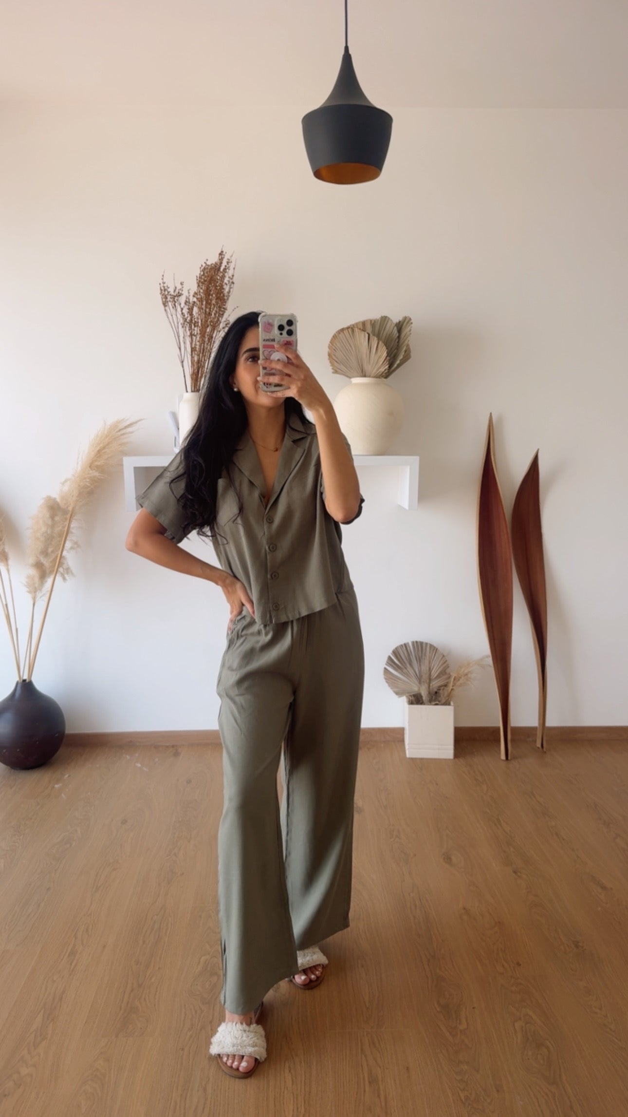 Set Fabiola