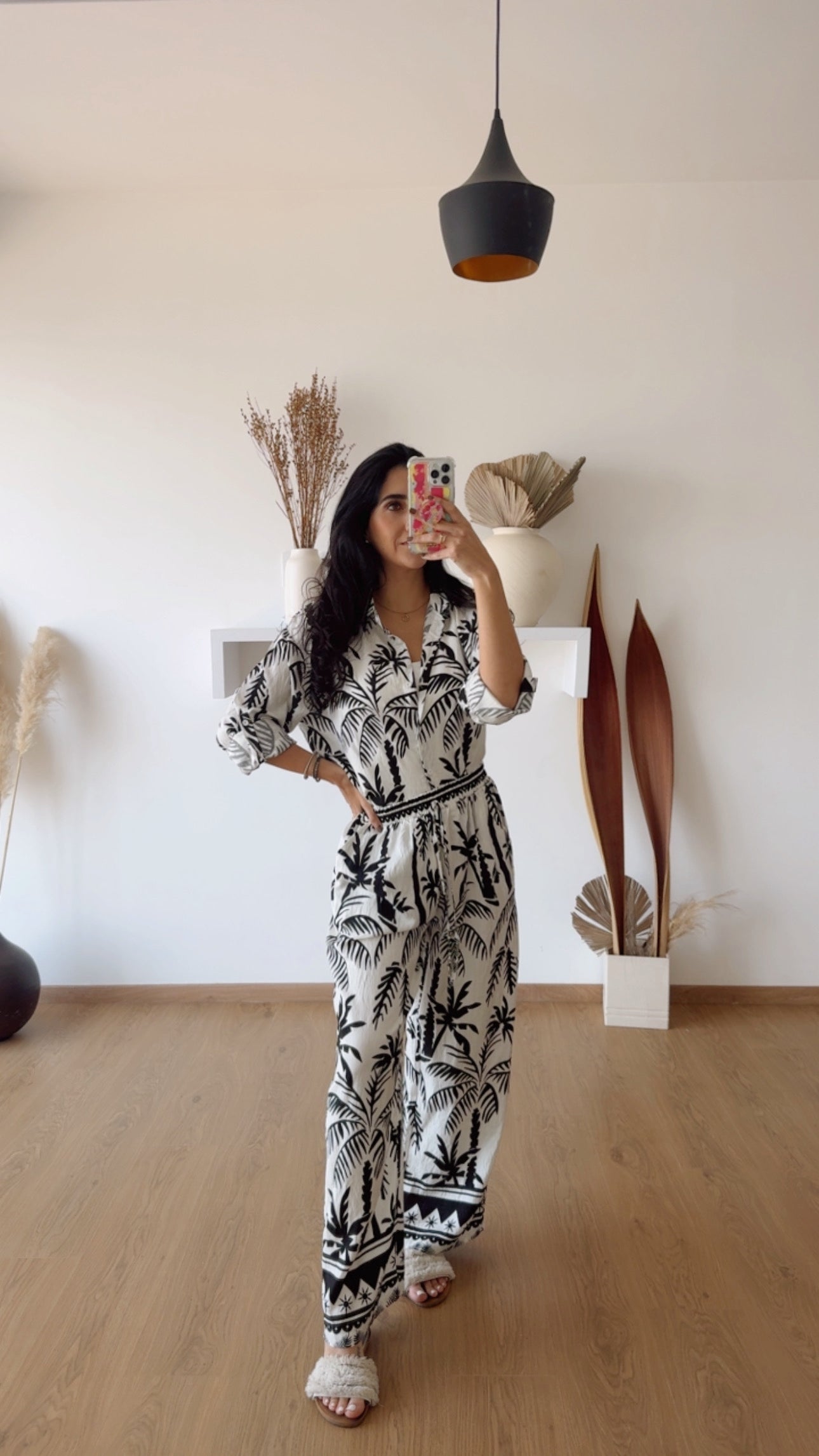 Set Agustina